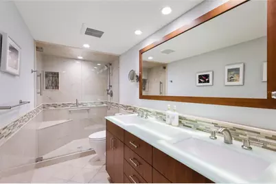 5757 Gulf Of Mexico Drive #205, Longboat Key, FL 34228 - Photo 22