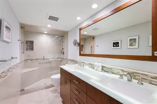 5757 Gulf of Mexico Dr, Longboat Key, FL 34228 - Photo 22