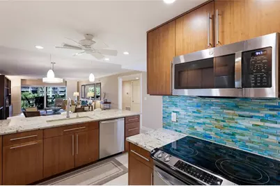 5757 Gulf Of Mexico Drive #205, Longboat Key, FL 34228 - Photo 8