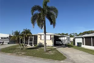 5317 Oakland Hills Ave, Sarasota, FL 34234 - Photo 2