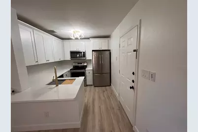 [Address not provided], Sarasota, FL 34238 - Photo 4