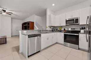 11320 65th Ter E, Palmetto, FL 34221 - Photo 2