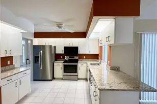 5024 Southern Pine Cir, Venice, FL 34293 - Photo 20