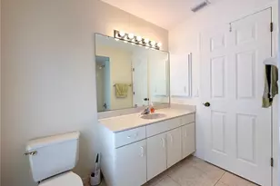 5024 Southern Pine Cir, Venice, FL 34293 - Photo 48