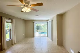 5024 Southern Pine Cir, Venice, FL 34293 - Photo 6