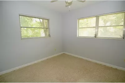 3525 Iroquois Avenue, Sarasota, FL 34234 - Photo 12