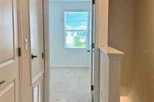 8528 Daybreak St, Sarasota, FL 34241 - Photo 10