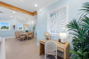 115 Aqua Ln, Holmes Beach, FL 34217 - Photo 26