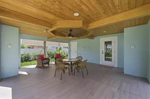 115 Aqua Ln, Holmes Beach, FL 34217 - Photo 50