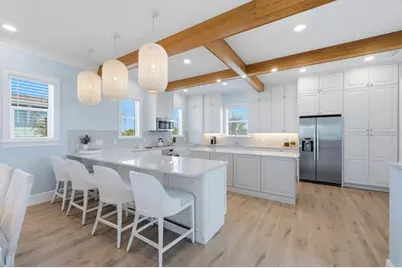 113 Aqua Lane, Holmes Beach, FL 34217 - Photo 14