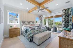 113 Aqua Ln, Holmes Beach, FL 34217 - Photo 28