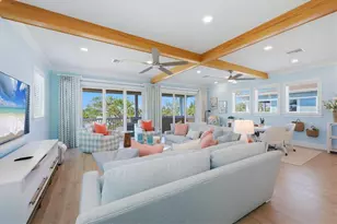 113 Aqua Ln, Holmes Beach, FL 34217 - Photo 10