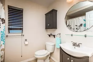 13920 Jamaica Dr, Seminole, FL 33776 - Photo 6