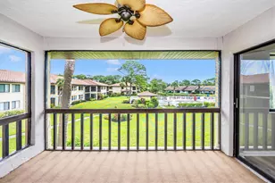 5178 Lake Village Dr, Sarasota, FL 34235 - Photo 10