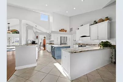 8314 Cypress Hollow Drive, Sarasota, FL 34238 - Photo 22