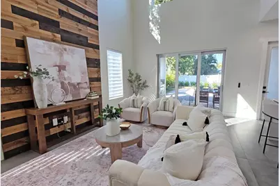 2475 Bay Street, Sarasota, FL 34237 - Photo 10