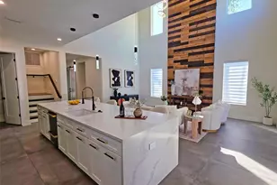 2475 Bay St, Sarasota, FL 34237 - Photo 22