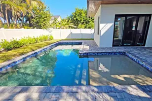 2475 Bay St, Sarasota, FL 34237 - Photo 72