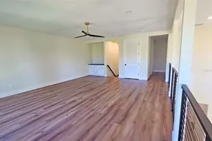2475 Bay St, Sarasota, FL 34237 - Photo 38