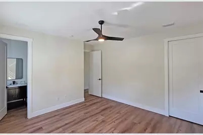 2475 Bay Street, Sarasota, FL 34237 - Photo 42