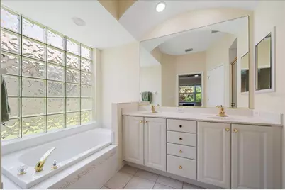 6288 Wingspan Way, Bradenton, FL 34203 - Photo 14