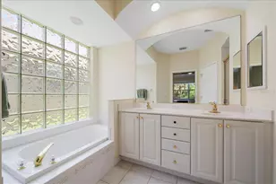 6288 Wingspan Way, Bradenton, FL 34203 - Photo 14