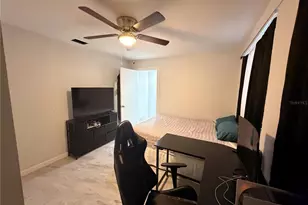 1144 36th St W, Bradenton, FL 34205 - Photo 4