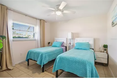 3136 Bispham Road, Sarasota, FL 34231 - Photo 10