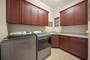 4110 Commodore Blvd, Cortez, FL 34215 - Photo 30