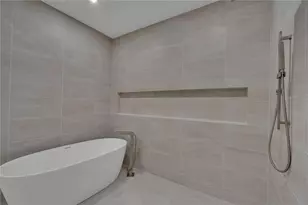 70 Avenida Veneccia, Sarasota, FL 34242 - Photo 20