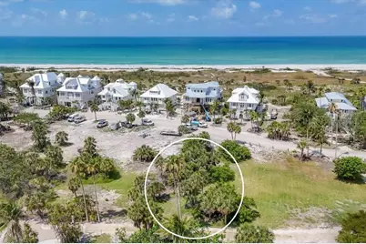 7365 Palm Island Drive, Placida, FL 33946 - Photo 8