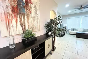 137 Navigation Cir, Osprey, FL 34229 - Photo 2