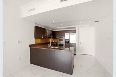 1350 Main Street #707, Sarasota, FL 34236 - Photo 6