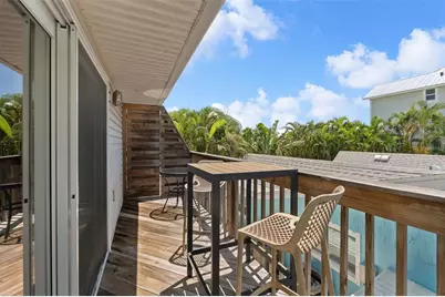 2517 Avenue C, Bradenton Beach, FL 34217 - Photo 16
