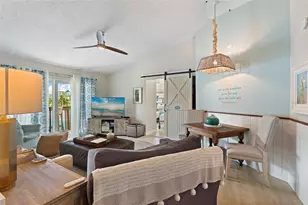 2517 Avenue C, Bradenton Beach, FL 34217 - Photo 10