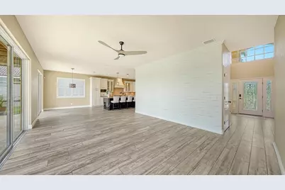 116 New Briton Court, Bradenton, FL 34212 - Photo 6