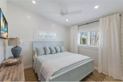 401 N Shore Drive, Anna Maria, FL 34216 - Photo 16