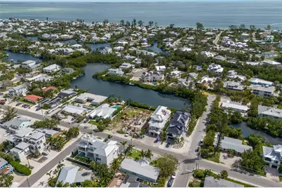 401 N Shore Drive, Anna Maria, FL 34216 - Photo 32