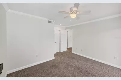2220 Bahia Vista Street #G4, Sarasota, FL 34239 - Photo 18