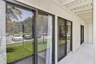 2220 Bahia Vista St, Sarasota, FL 34239 - Photo 30