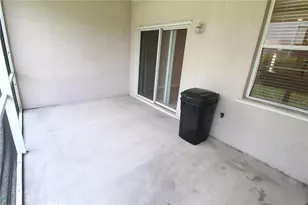 4011 Burlwood Rd, Sarasota, FL 34233 - Photo 14