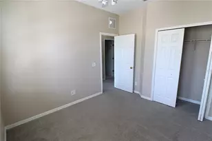 4011 Burlwood Rd, Sarasota, FL 34233 - Photo 12