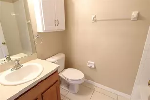 4011 Burlwood Rd, Sarasota, FL 34233 - Photo 12