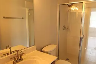 3475 Parkridge Cir, Sarasota, FL 34243 - Photo 10