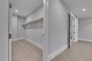 70 Avenida Veneccia, Sarasota, FL 34242 - Photo 18