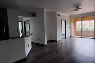 8539 Gate Parkway W, Jacksonville, FL 32216 - Photo 6