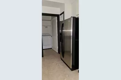 8539 Gate Parkway W #1737, Jacksonville, FL 32216 - Photo 12