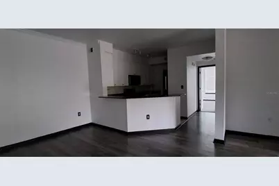 8539 Gate Parkway W #1737, Jacksonville, FL 32216 - Photo 10