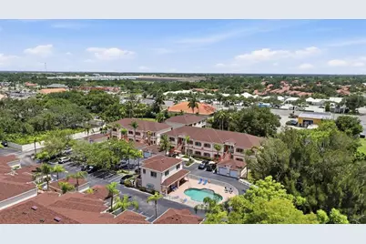 3958 Mediterranea Circle #411, Sarasota, FL 34233 - Photo 42