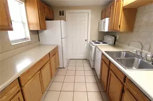 712 67th Ave W, Bradenton, FL 34207 - Photo 6